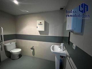 Local comercial en alquiler en Alcalá la Real