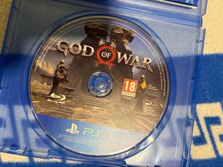 PS4 + 2 Mandos + 8 Juegos