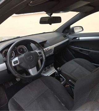 Opel Astra 2005