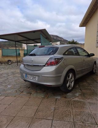 Opel Astra 2005