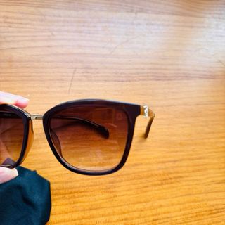 Gafas de sol Tous marrones y doradas