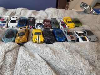 Lote de 15 coches de juguete