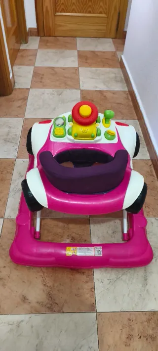 andador de niñas y como nuevo