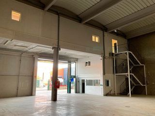 Nave industrial en alquiler en Cervelló