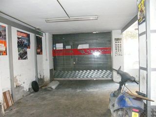 Local comercial en alquiler en Inmobiliaria - Barreda en Torrelavega