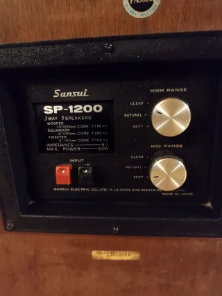 Altavoces Sansui SP-1200 Marrones