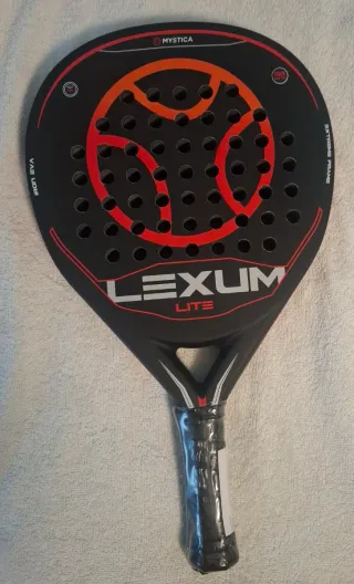Pala de pádel Mystica Lexum Lite