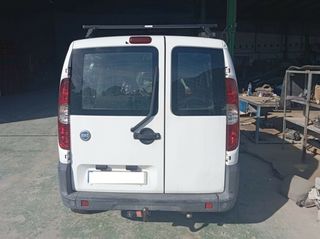 Asiento delantero fiat 465643 doblo (119) 1.3 16v