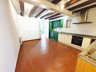 Casa adosada en alquiler en Centre en Cornellà de Llobregat