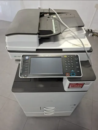 Impresora Ricoh MP C3003