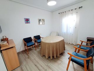 Chalet en venta en Hellín