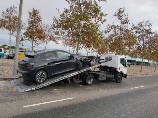 Servicio grúa Asistencia en carretera 636517189