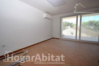 Chalet en venta en Centro en Chiva
