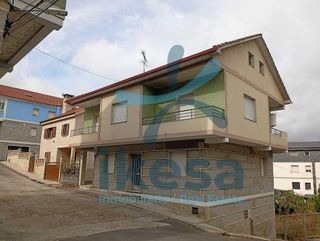 Chalet en venta en San Francisco en Ourense