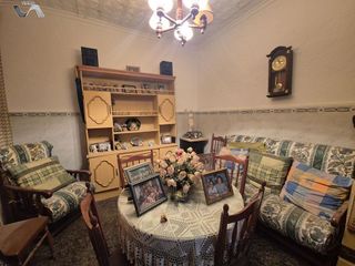 Chalet en venta en Carretera de Córdoba - Libertad en Puertollano