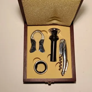 Set Instrumentos de vino, MAQUINARIA MODERNA