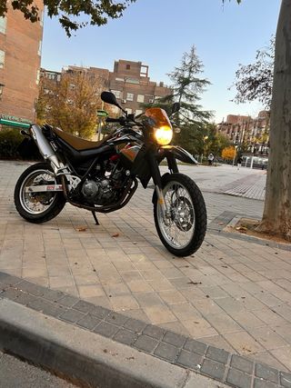 Yamaha XT660R Enduro Moto año 2008