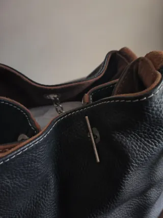 Borsa secchiello pelle nera