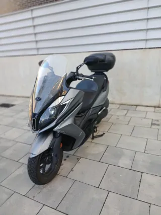KYMCO Super Dink 125cc Maxi Scooter