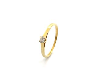 anillo oro 18k con piedra con diamante