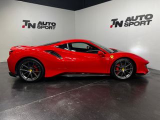 Ferrari 488 Pista
