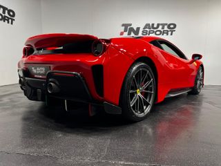 Ferrari 488 Pista