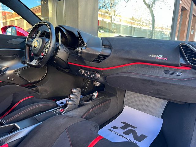 Ferrari 488 Pista
