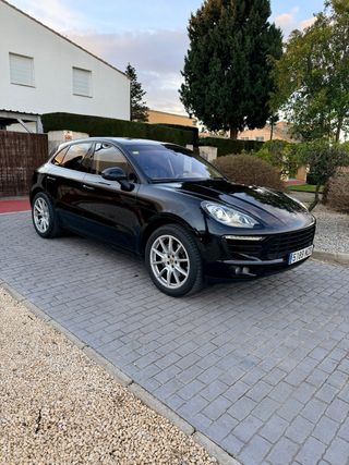 Porsche Macan S