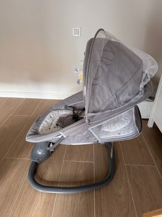 Hamaca bebé mecedora con mando