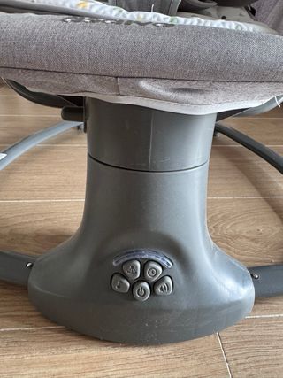 Hamaca bebé mecedora con mando