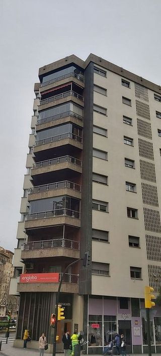 Garaje en venta en Paseo Sagasta en Zaragoza