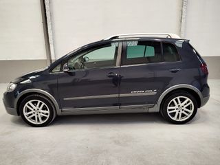 Volkswagen CrossGolf Plus. Etiqueta C