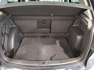 Volkswagen CrossGolf Plus. Etiqueta C