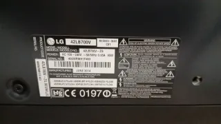 Mesa TV 140cm + TV LG 42