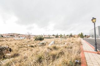 Terreno en venta en Hervencias en Ávila