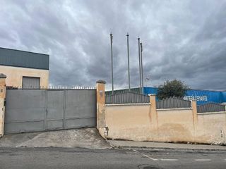 Nave industrial en venta en Barrio de la Vega en Monachil