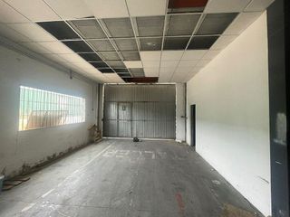 Nave industrial en venta en Barrio de la Vega en Monachil