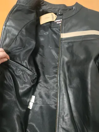 Cazadora de cuero OSX negra