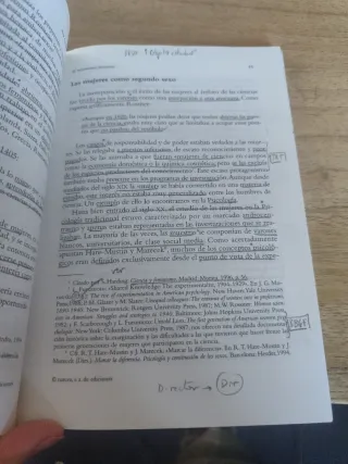 Desarrollo del género en la feminidad y la masc...