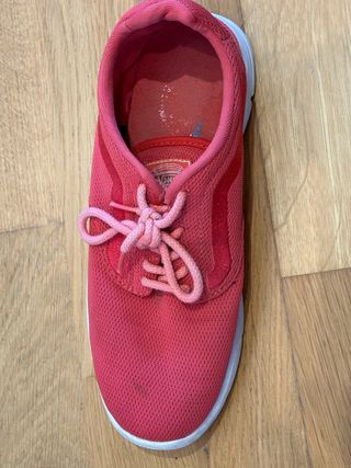 Zapatillas Vans color Coral