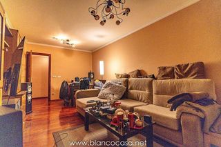 Piso en venta en Carballo