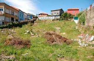 Terreno en venta en Boiro