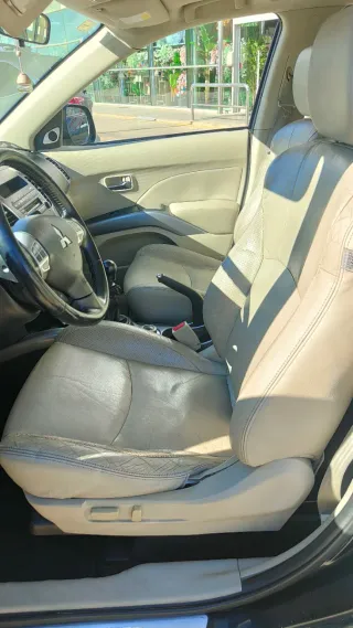 Mitsubishi Outlander 2007