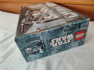 LEGO Star Wars 75387 Boarding Tantive IV