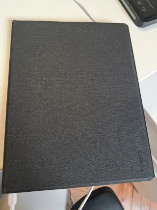 Tablet Remarkable 2 con custodia, penna e mina di ricambio