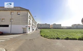 Local comercial en venta en Montijo