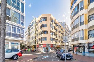 Ático en venta en Santa Catalina - Canteras en Palmas de Gran Canaria(Las)