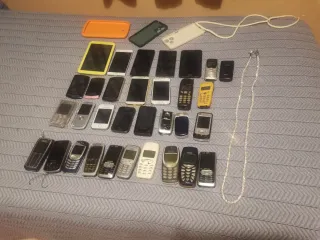 31 teléfonos móviles y 1 tablet