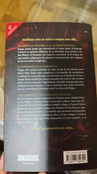 Libros se venden por separado 13 euros cada uno