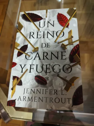 Libros se venden por separado 13 euros cada uno